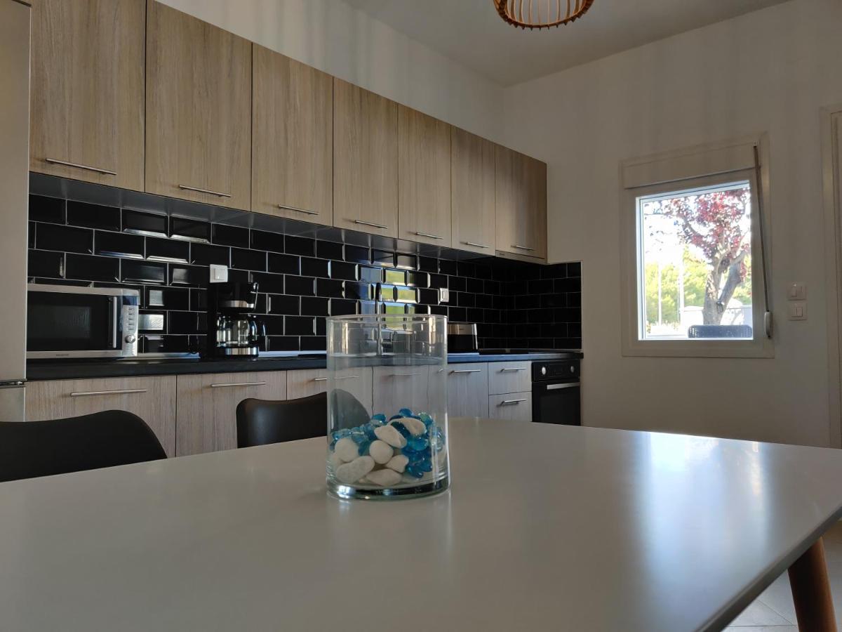 Mare Monte Luxury Apartments 3 Неа Скиони Екстериор снимка
