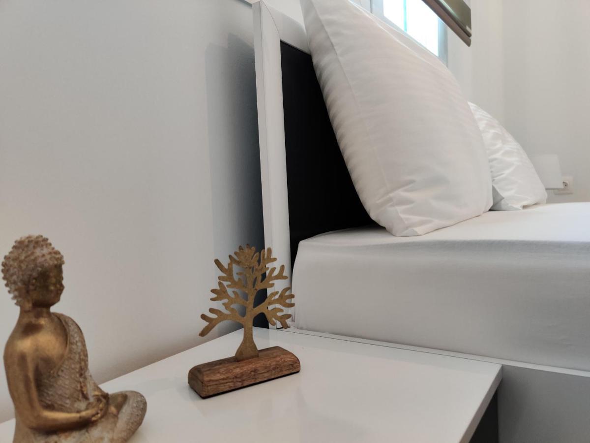 Mare Monte Luxury Apartments 3 Неа Скиони Екстериор снимка