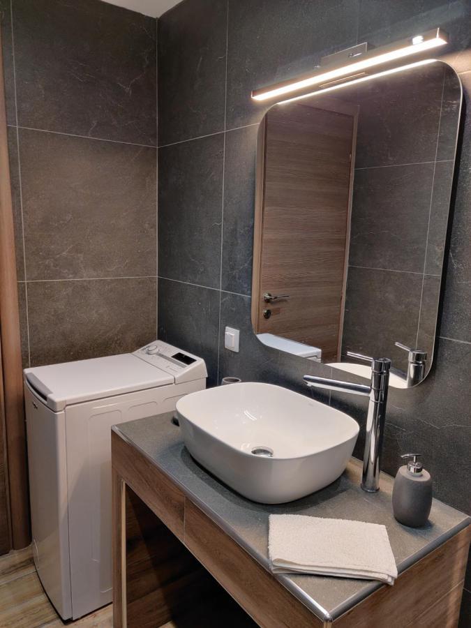 Mare Monte Luxury Apartments 3 Неа Скиони Екстериор снимка