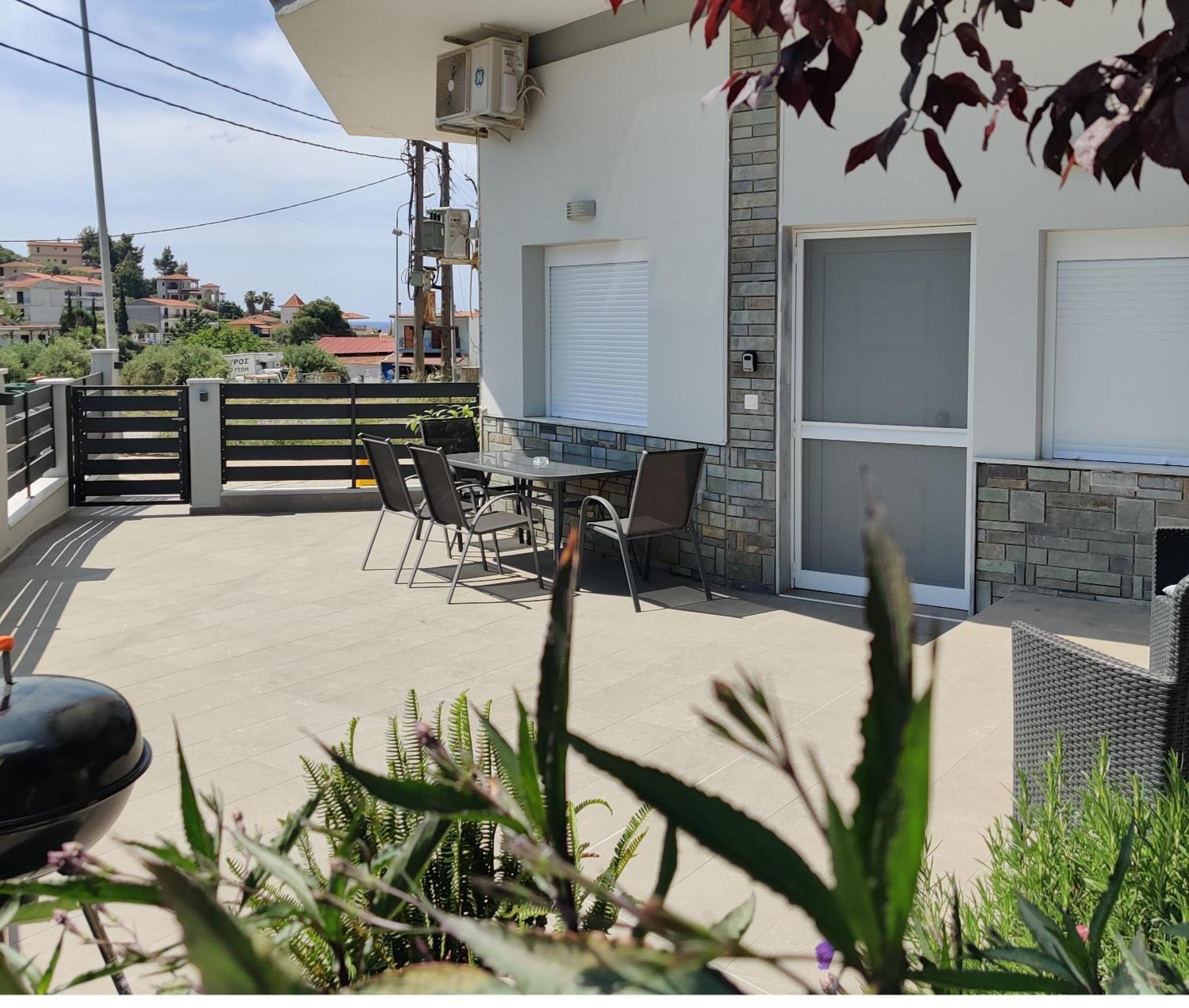 Mare Monte Luxury Apartments 3 Неа Скиони Екстериор снимка