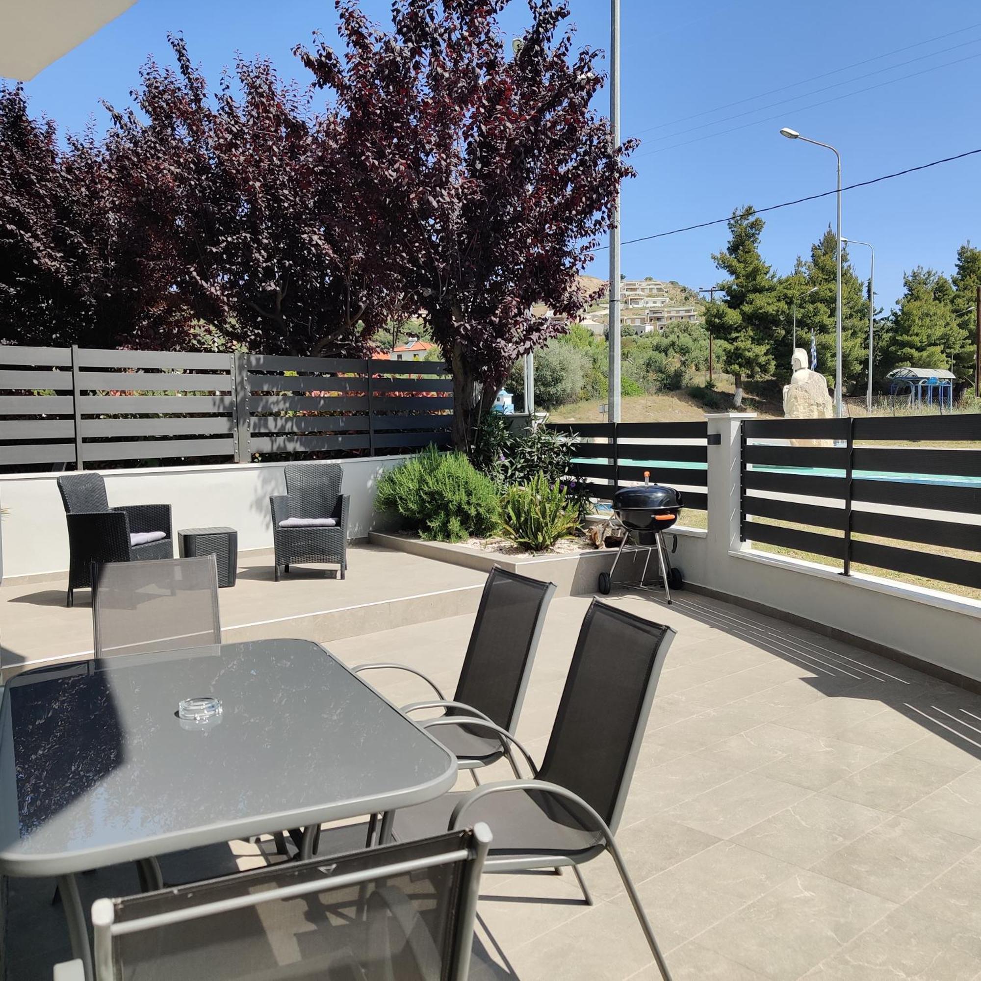 Mare Monte Luxury Apartments 3 Неа Скиони Екстериор снимка